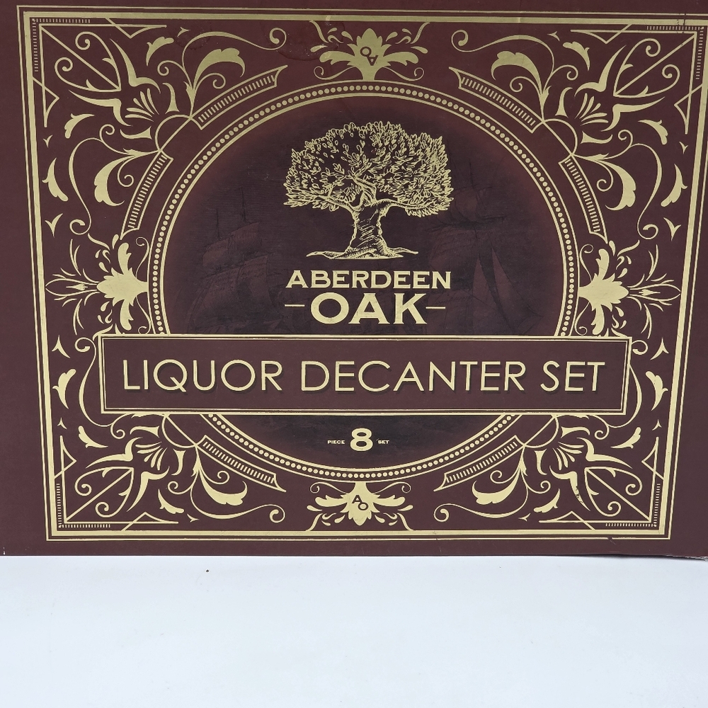 Aberdeen Oak Whiskey Decanter Set With Glasses and Bar Accessories